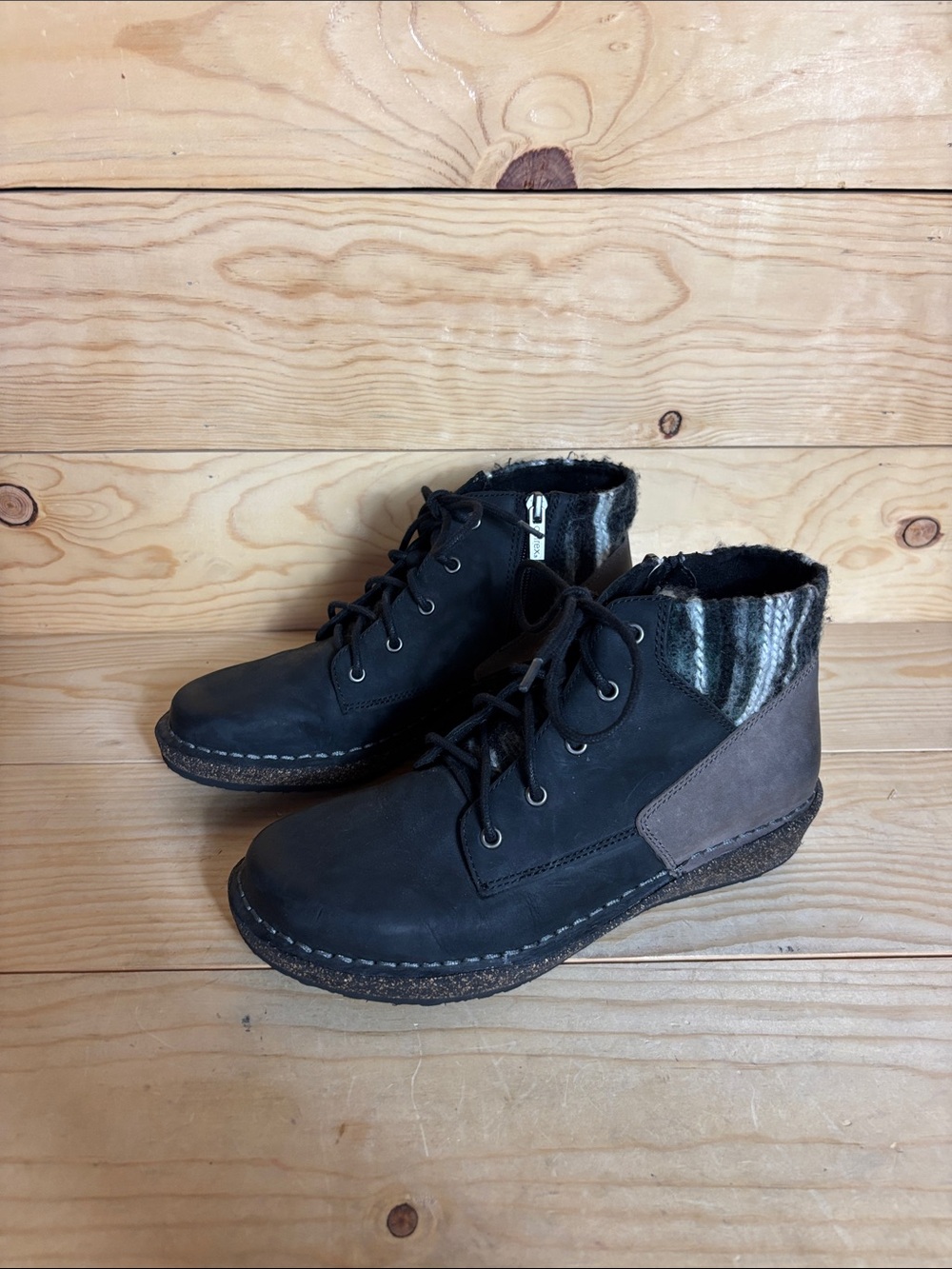Aetrex Jolie Sweater Ankle Boots‎ Side Zip Black Boots Women’s Size 7.5